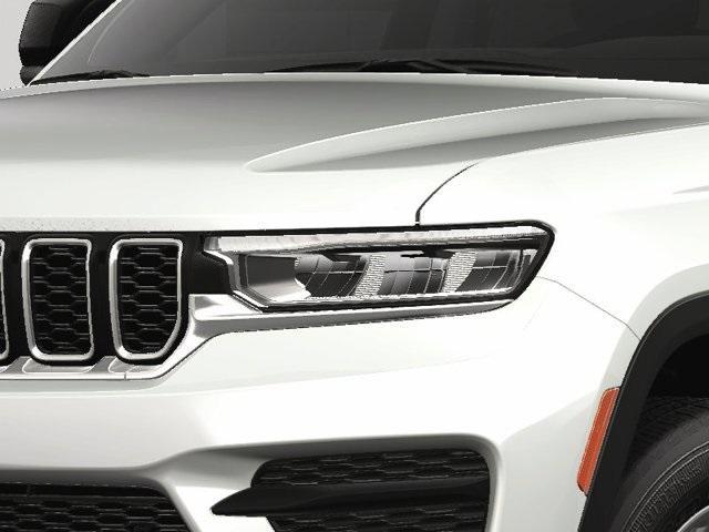 new 2025 Jeep Grand Cherokee car, priced at $38,325