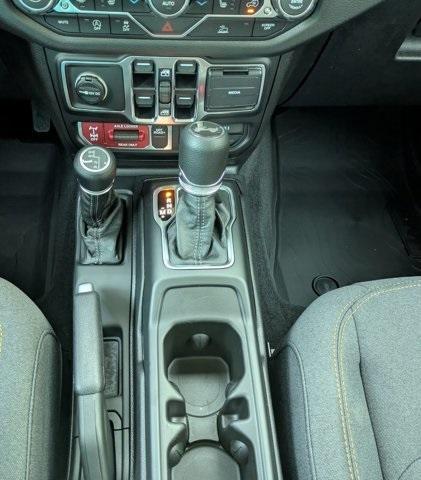new 2025 Jeep Wrangler car, priced at $48,283