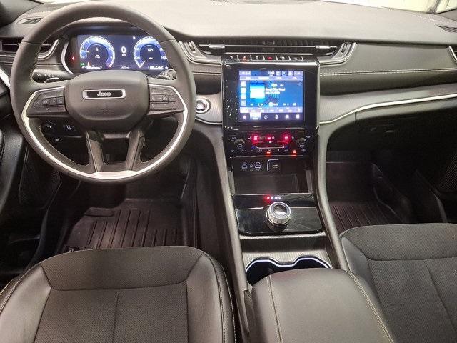 used 2024 Jeep Grand Cherokee car, priced at $39,400