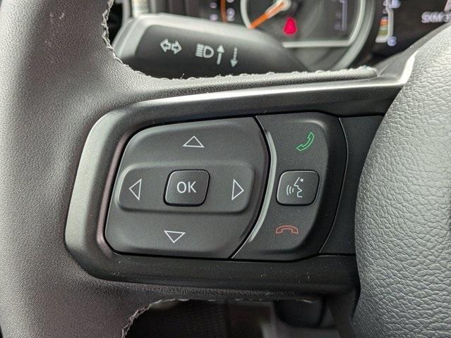 new 2025 Jeep Wrangler car, priced at $47,465