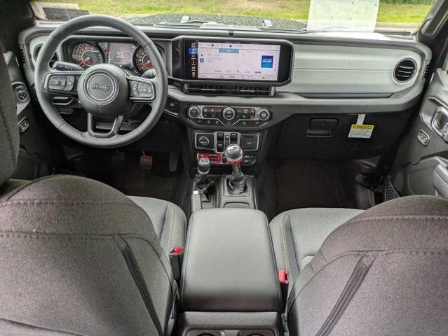 new 2025 Jeep Wrangler car, priced at $47,465