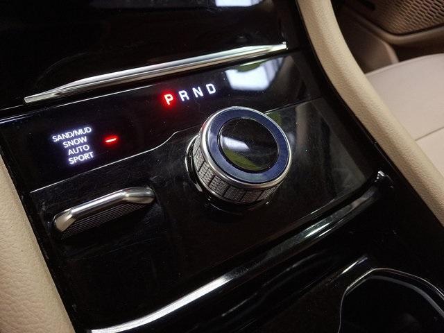used 2022 Jeep Grand Cherokee car, priced at $32,000