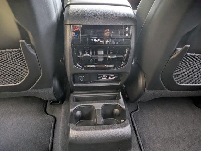 new 2025 Jeep Grand Cherokee L car, priced at $43,418