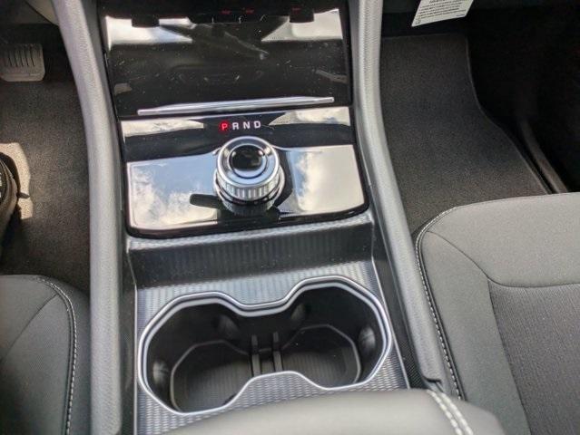 new 2025 Jeep Grand Cherokee car, priced at $40,572
