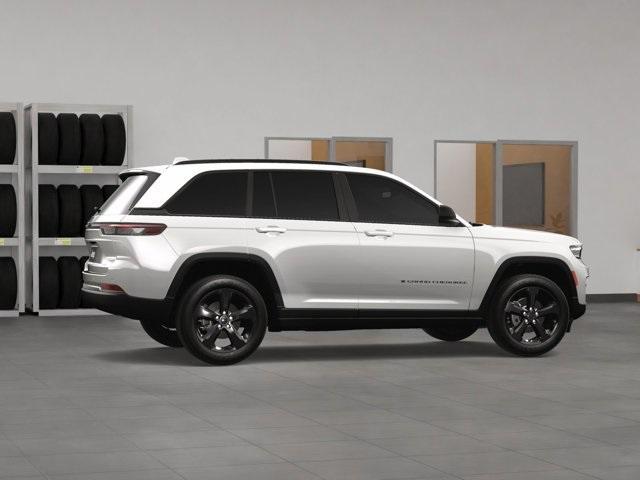 new 2025 Jeep Grand Cherokee car, priced at $41,780