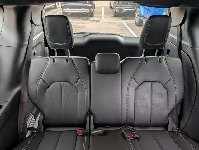 new 2025 Chrysler Pacifica car, priced at $40,252