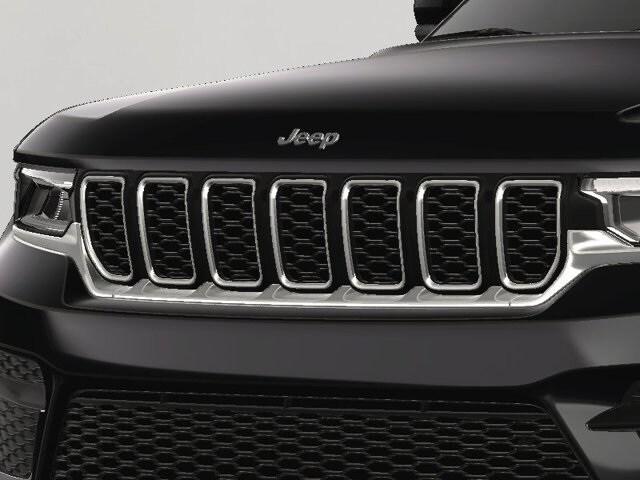 new 2024 Jeep Grand Cherokee car, priced at $41,243