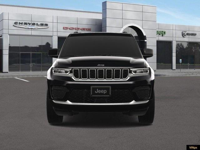 new 2025 Jeep Grand Cherokee car, priced at $37,918