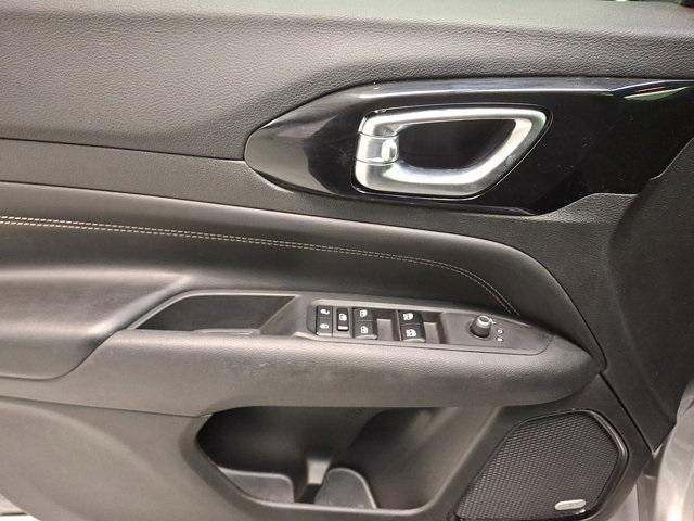 used 2022 Jeep Compass car, priced at $24,800