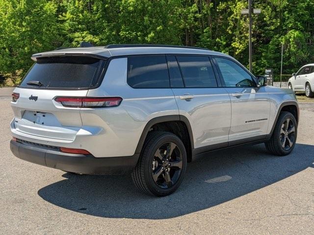 new 2025 Jeep Grand Cherokee L car, priced at $45,717
