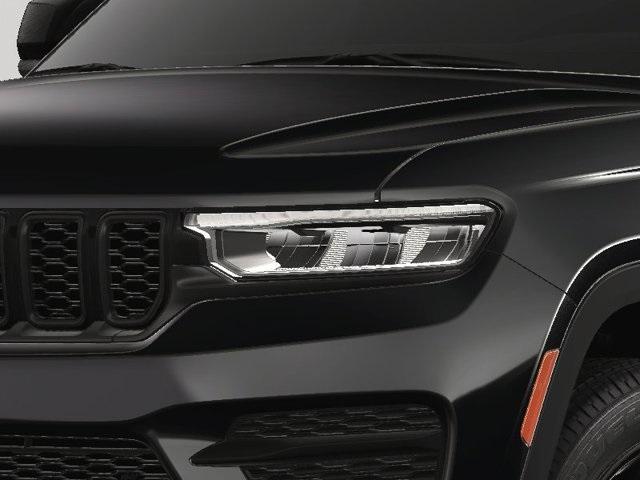 new 2025 Jeep Grand Cherokee car, priced at $43,925