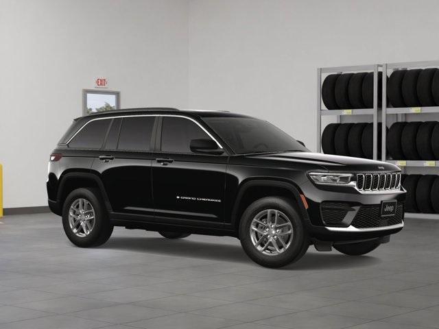 new 2025 Jeep Grand Cherokee car, priced at $37,370