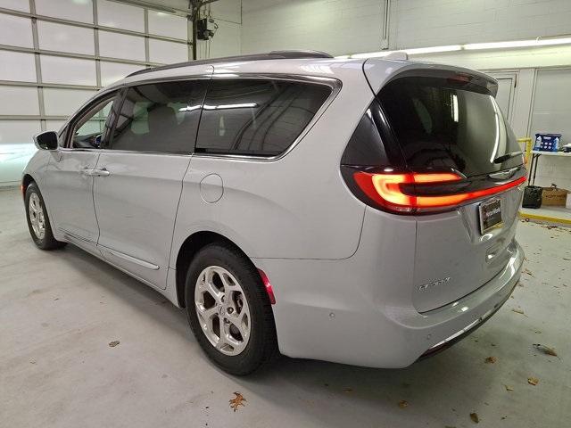 used 2022 Chrysler Pacifica car, priced at $33,400