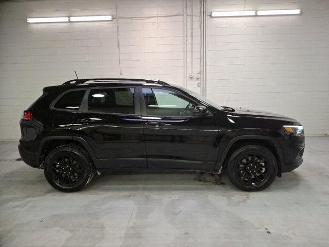 used 2023 Jeep Cherokee car, priced at $23,400