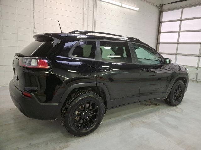 used 2023 Jeep Cherokee car, priced at $23,400