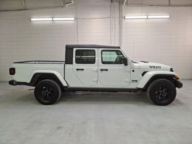 used 2022 Jeep Gladiator car, priced at $32,200