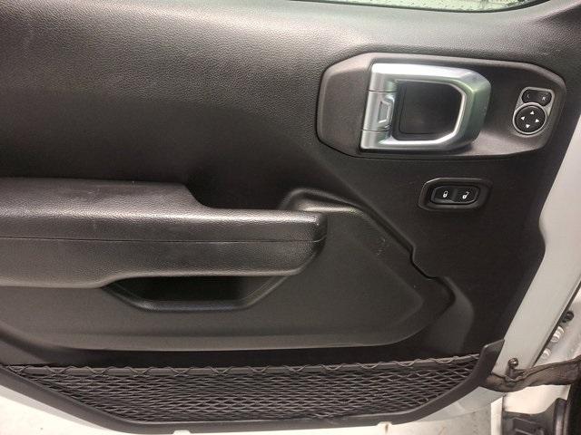 used 2022 Jeep Wrangler Unlimited car, priced at $32,600