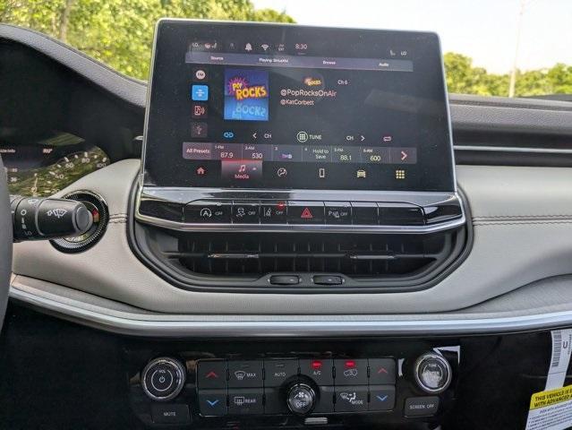new 2025 Jeep Compass car, priced at $35,118