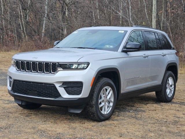 new 2025 Jeep Grand Cherokee car, priced at $42,620
