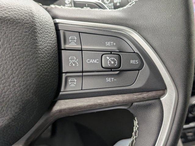 new 2025 Jeep Grand Cherokee L car, priced at $49,512