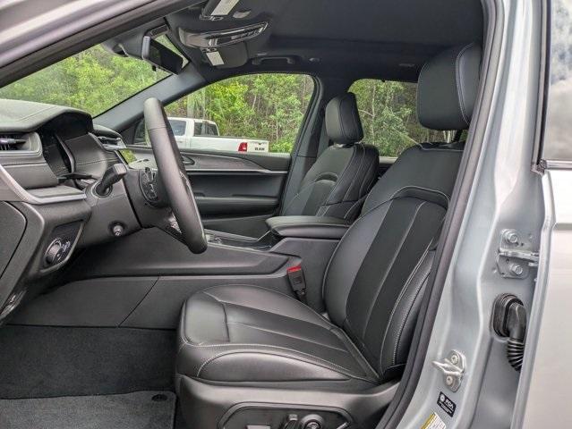 new 2025 Jeep Grand Cherokee L car, priced at $49,512