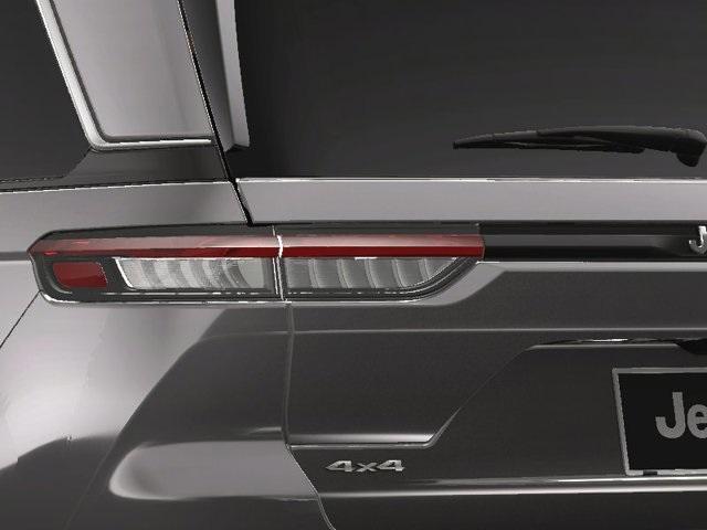 new 2025 Jeep Grand Cherokee car, priced at $39,772