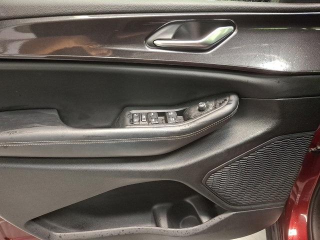 used 2023 Jeep Grand Cherokee car, priced at $35,600