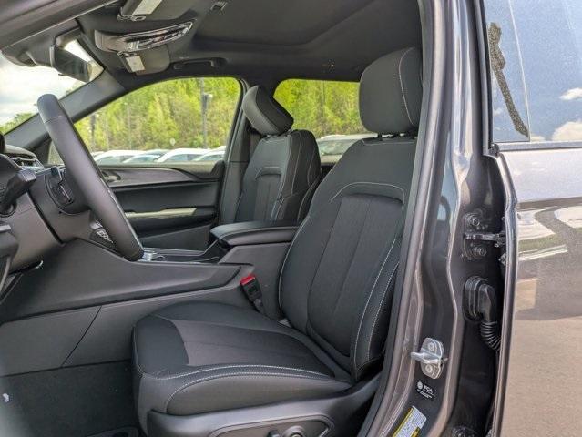 new 2025 Jeep Grand Cherokee L car, priced at $41,979