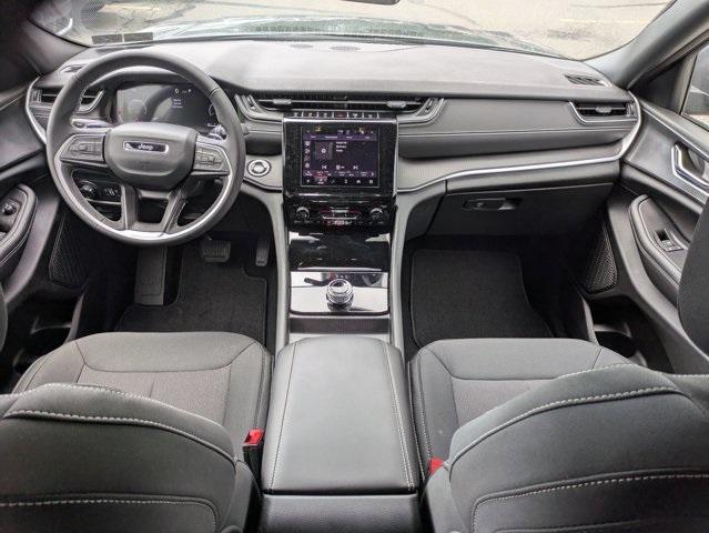 new 2025 Jeep Grand Cherokee L car, priced at $41,684