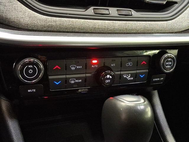 used 2022 Jeep Compass car, priced at $21,900