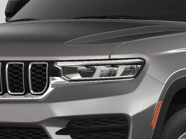 new 2025 Jeep Grand Cherokee car, priced at $39,120