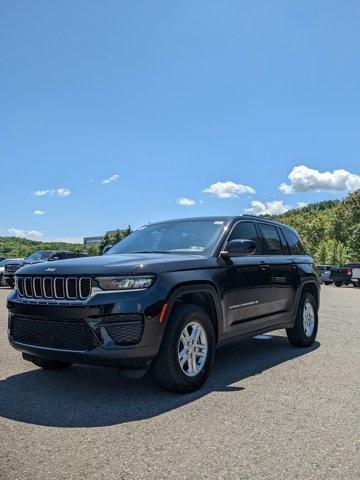new 2025 Jeep Grand Cherokee car, priced at $41,425