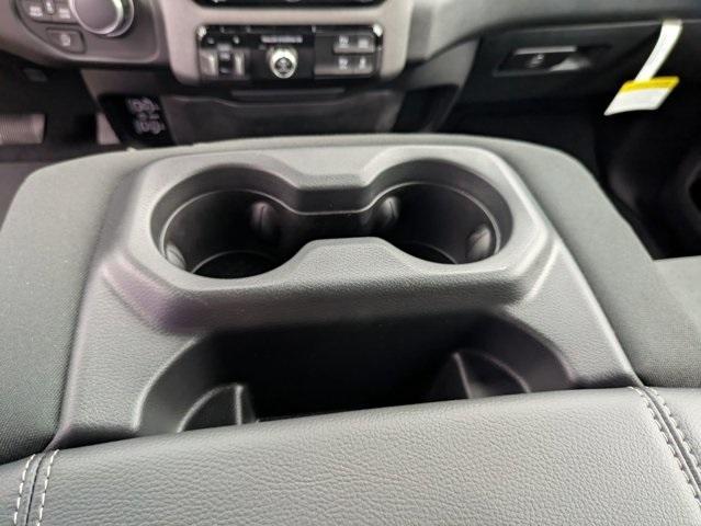 new 2025 Ram 1500 car, priced at $46,663