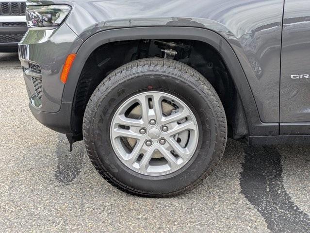 new 2025 Jeep Grand Cherokee car, priced at $40,538