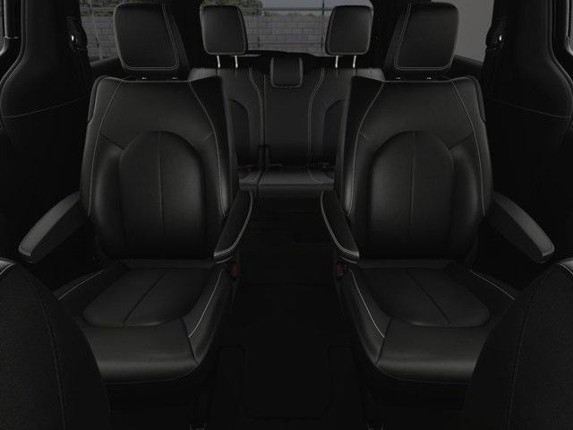 new 2025 Chrysler Pacifica car