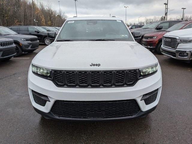 new 2025 Jeep Grand Cherokee car, priced at $45,230