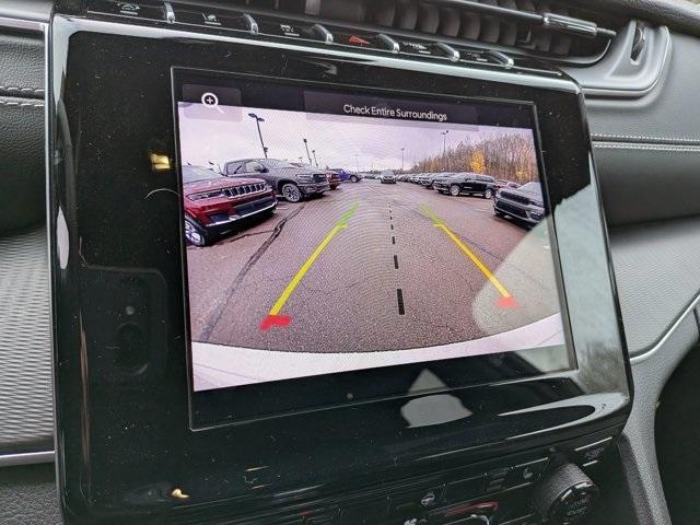 new 2025 Jeep Grand Cherokee car, priced at $45,230