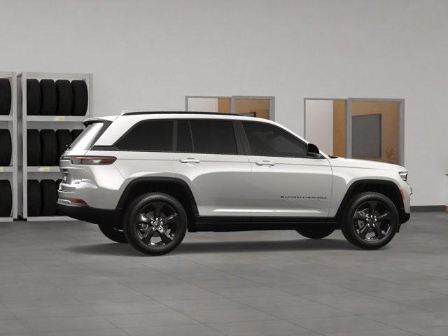 new 2025 Jeep Grand Cherokee car, priced at $50,615