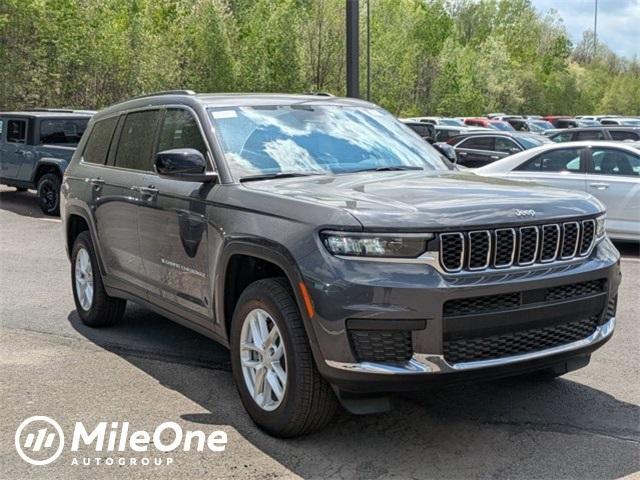 new 2025 Jeep Grand Cherokee L car, priced at $40,184