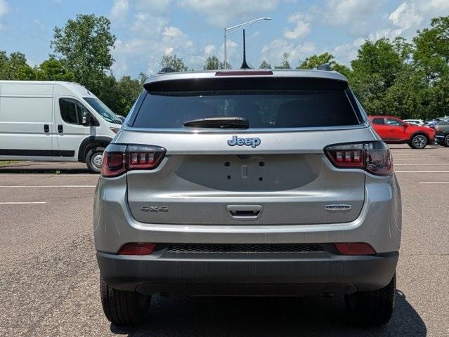 new 2024 Jeep Compass car, priced at $34,625