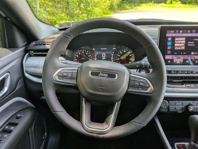 new 2024 Jeep Compass car, priced at $34,625