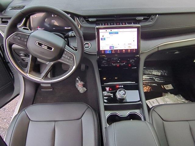 new 2025 Jeep Grand Cherokee L car, priced at $48,620