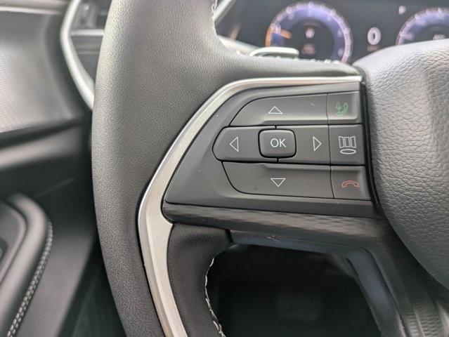 new 2025 Jeep Grand Cherokee car, priced at $41,320