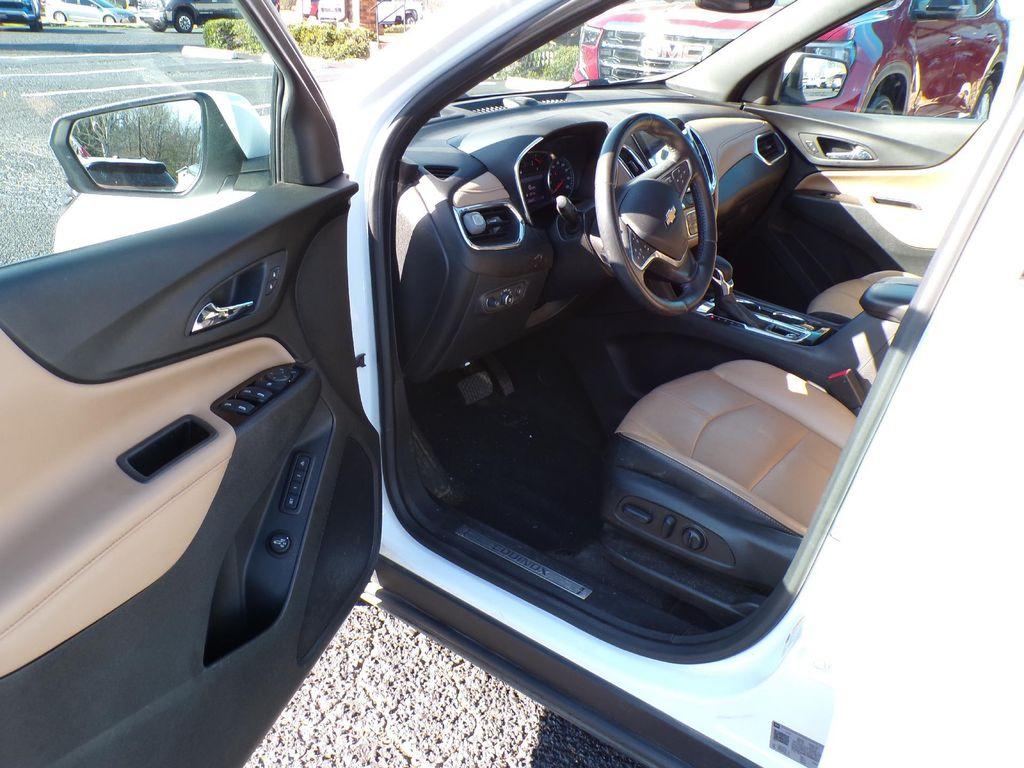 used 2022 Chevrolet Equinox car, priced at $24,800