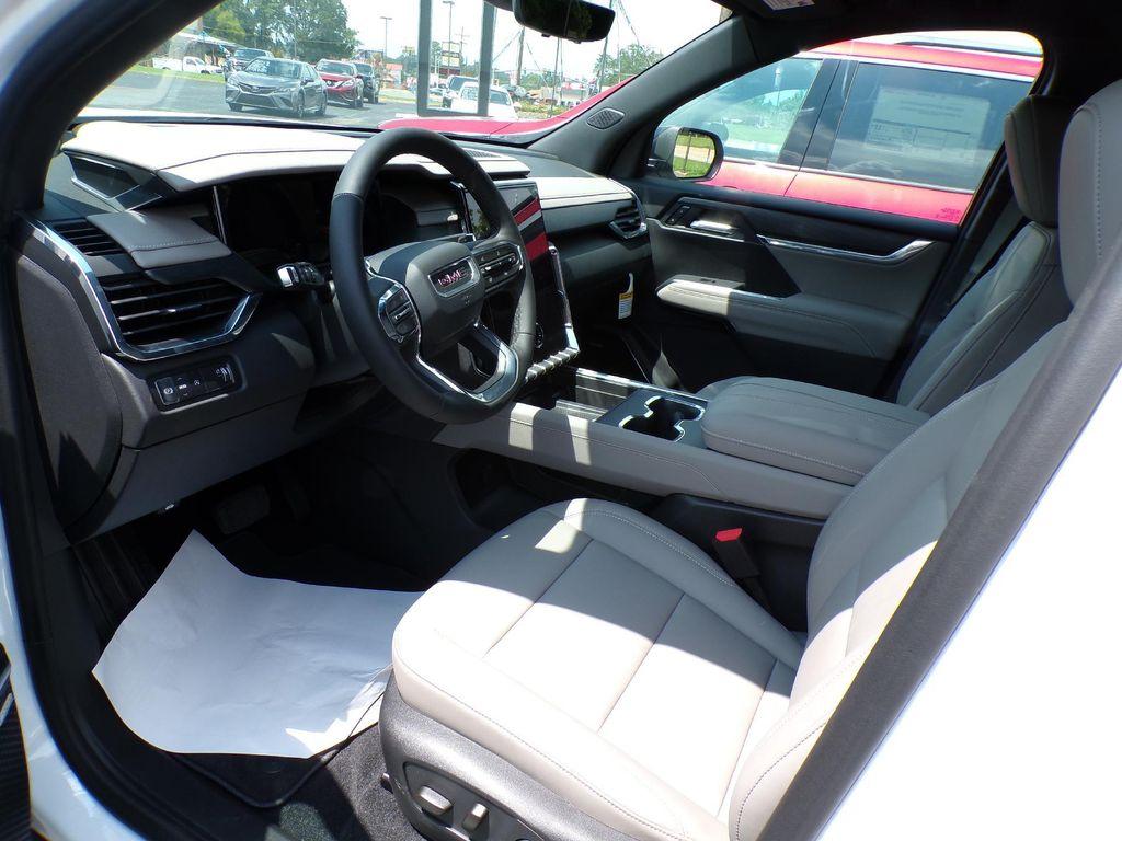 new 2026 GMC Acadia car, priced at $48,170