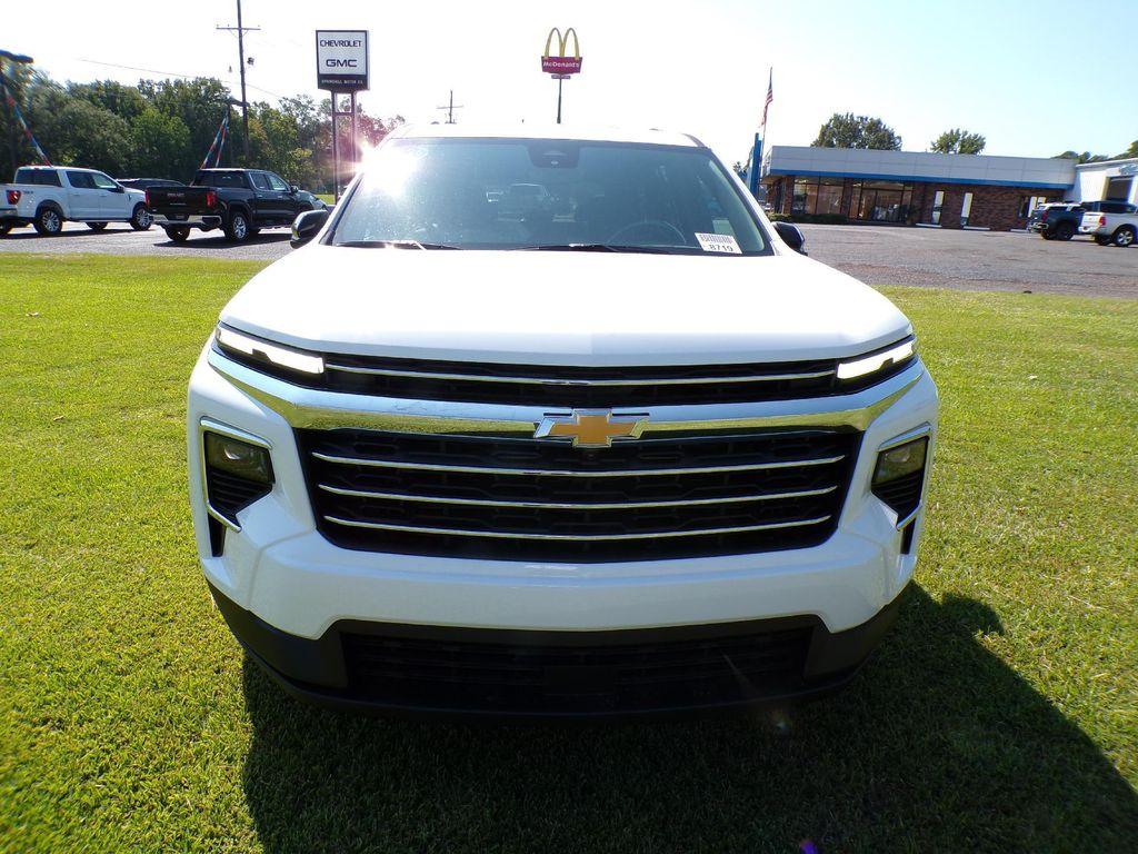 new 2026 Chevrolet Traverse car, priced at $47,420