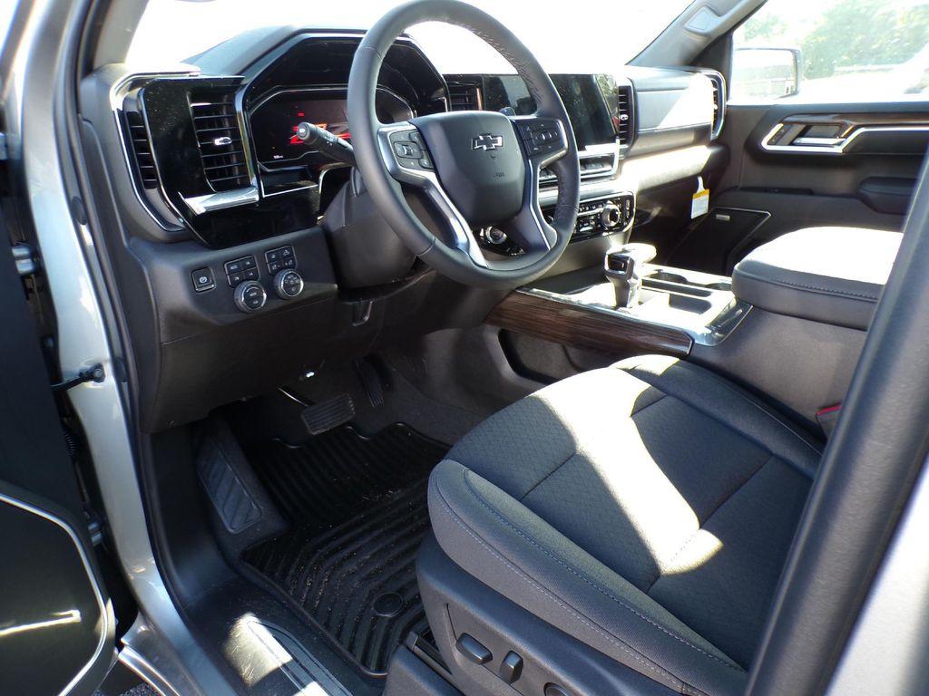 new 2025 Chevrolet Silverado 1500 car, priced at $58,050