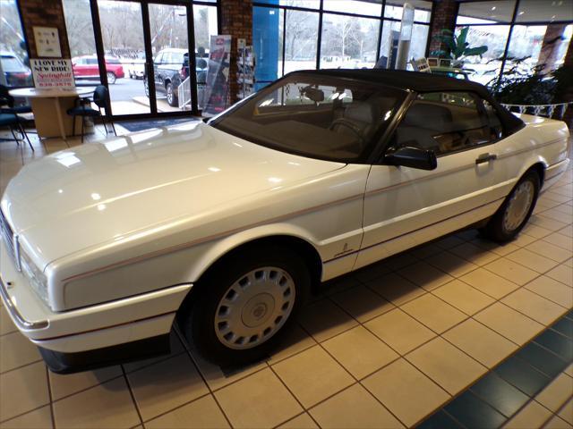 used 1993 Cadillac Allante car, priced at $11,500