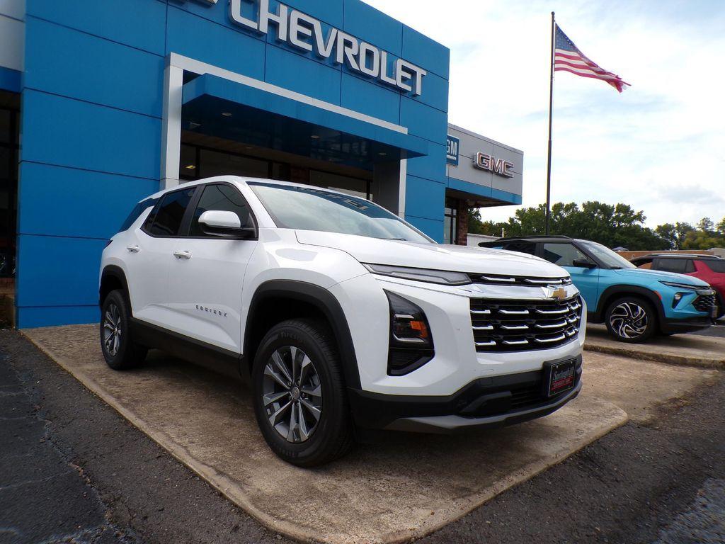 new 2026 Chevrolet Equinox car, priced at $30,290