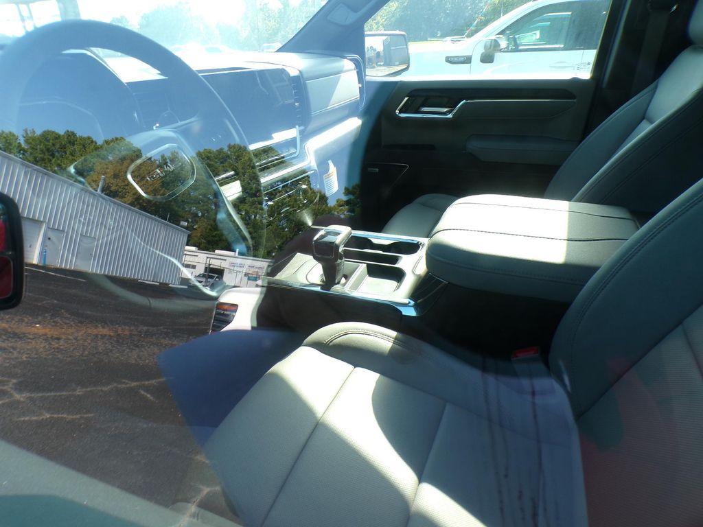 new 2025 GMC Sierra 1500 car, priced at $59,500